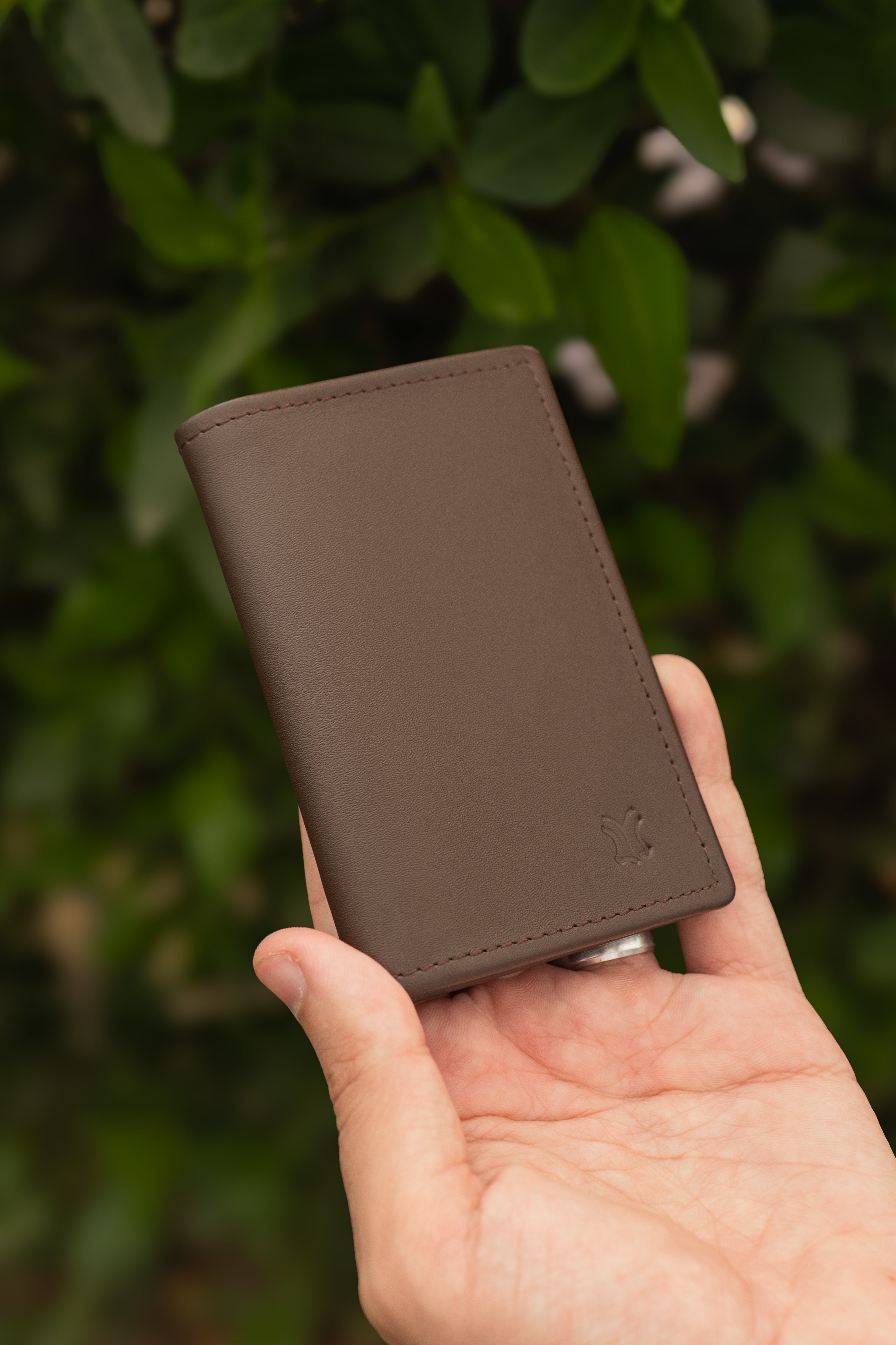 BI FOLD CARDHOLDER