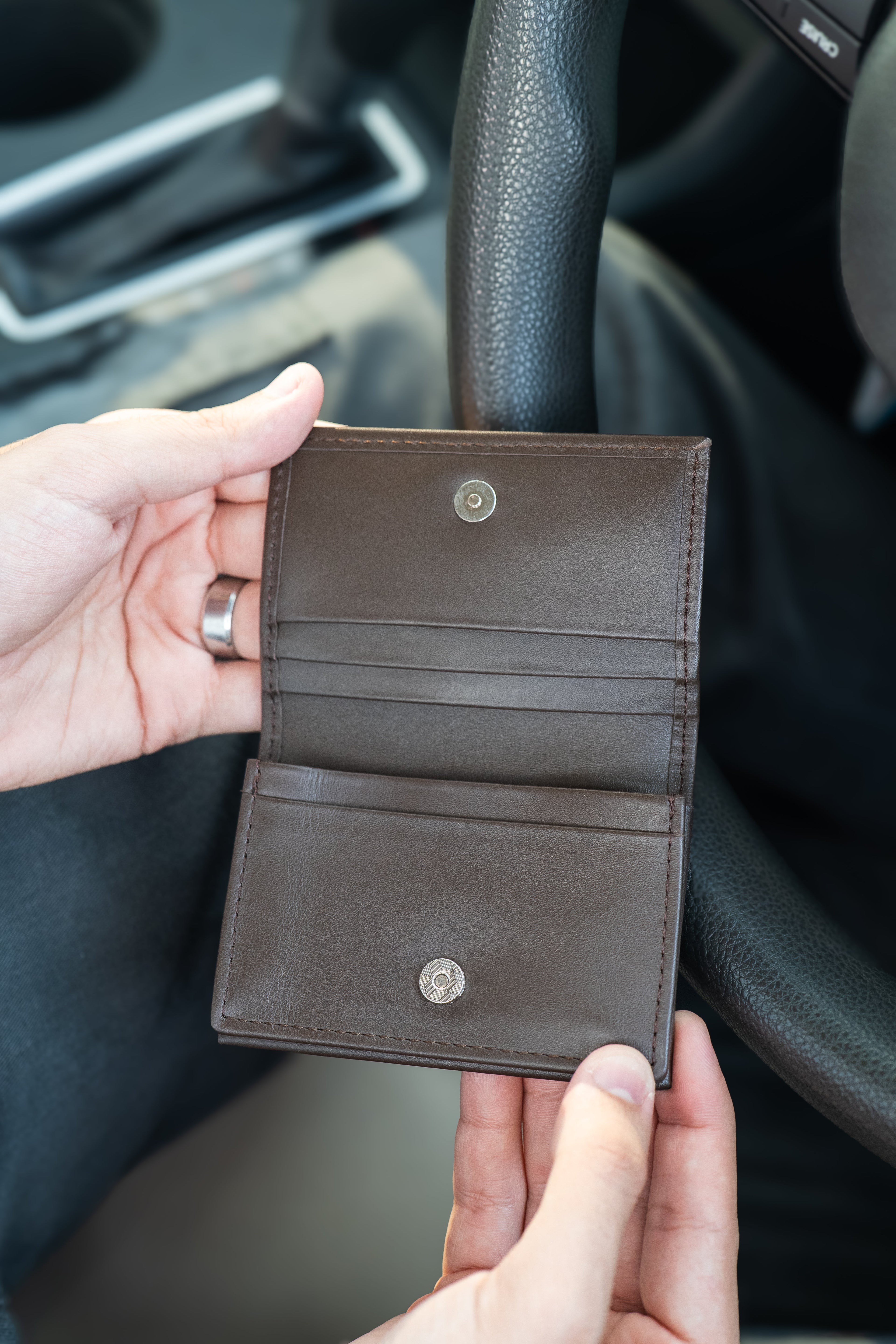 BIG BIFOLD CARDHOLDER